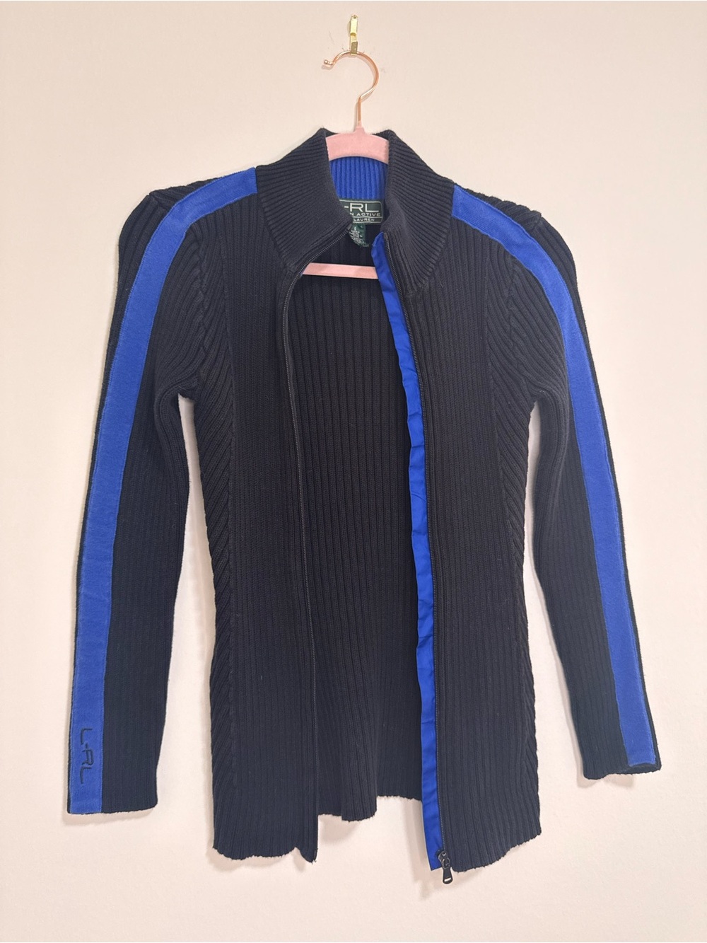 Y2K Ralph Lauren Black Ribbed Zip-Up Cardigan with Blue Shoulder Stripes